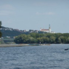 Blížime sa k Nemeckej pláži nad Bratislavou